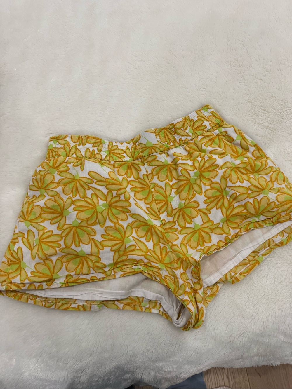 ZARA COTTON YELLOW FLOWER SHORTS